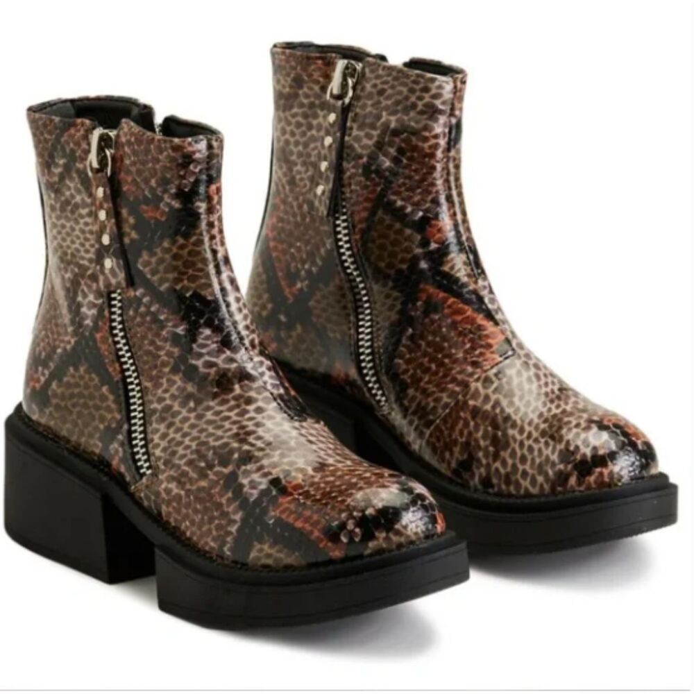 New Seven7 Womens Vault Chunky Heal Brown Black Snakeskin Grunge Boots Sz 9